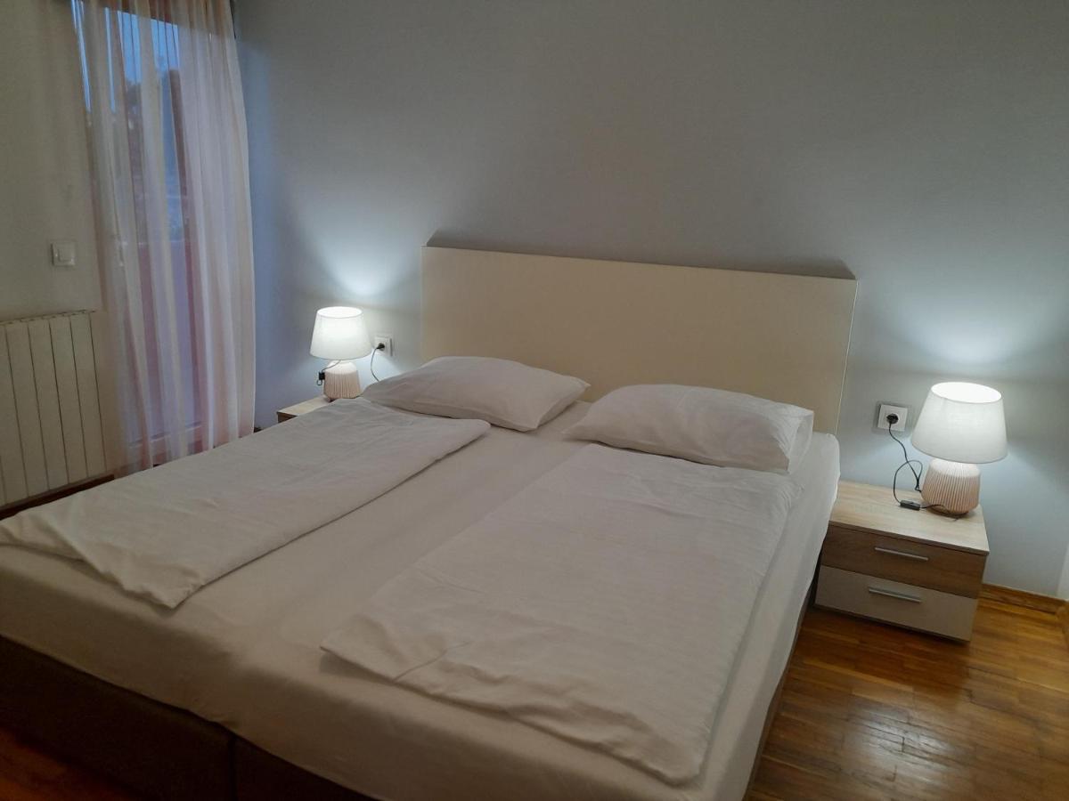 Apartments Dragica Poreč Exteriör bild