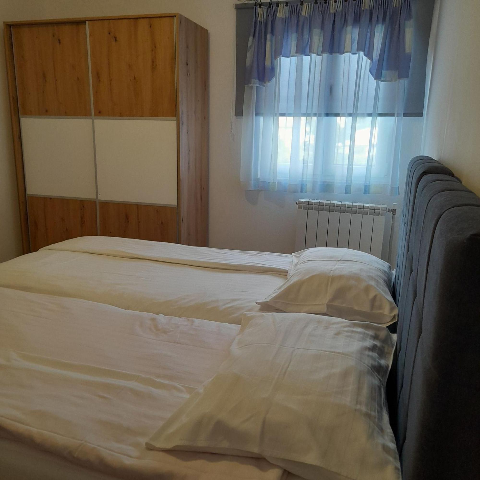 Apartments Dragica Poreč Exteriör bild