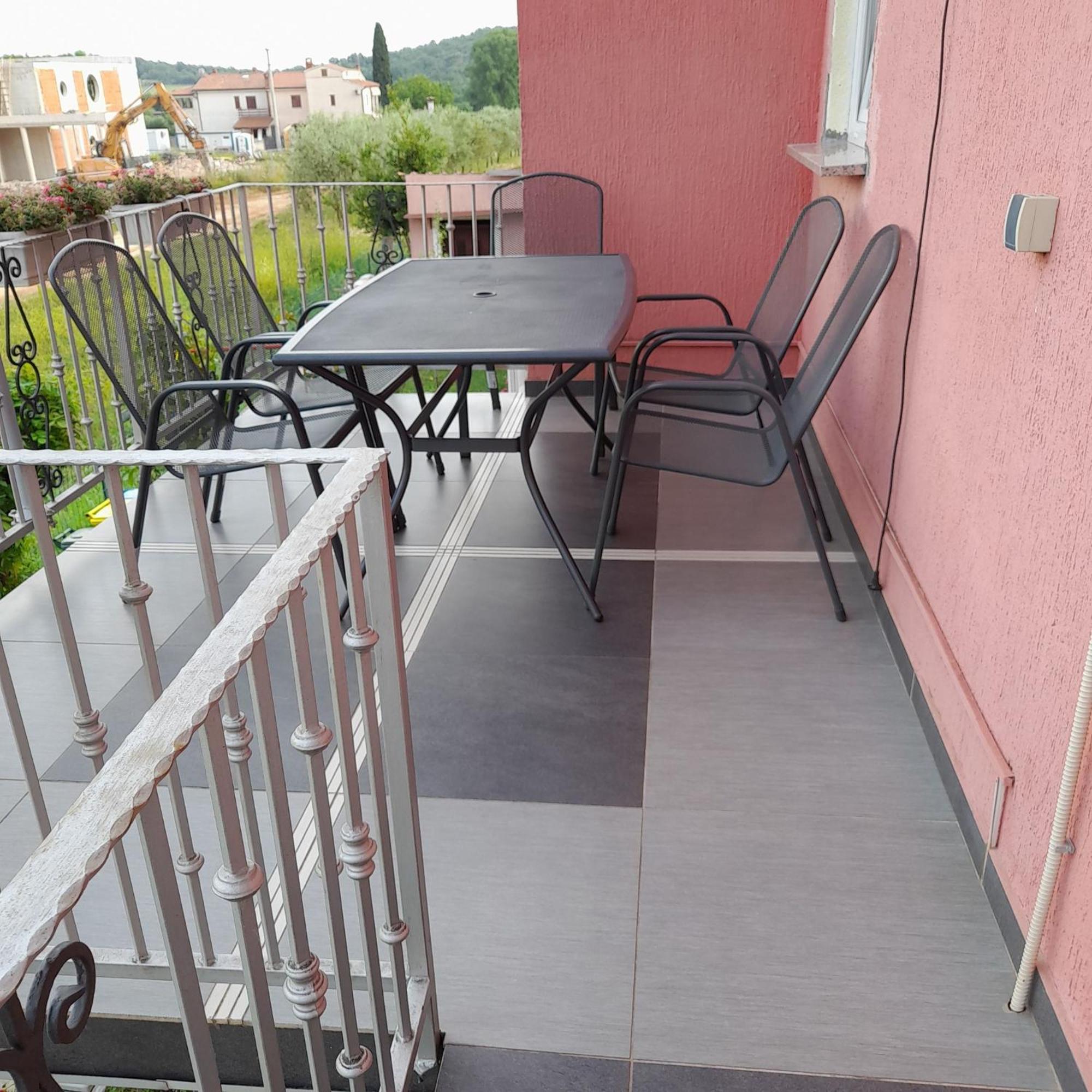 Apartments Dragica Poreč Exteriör bild