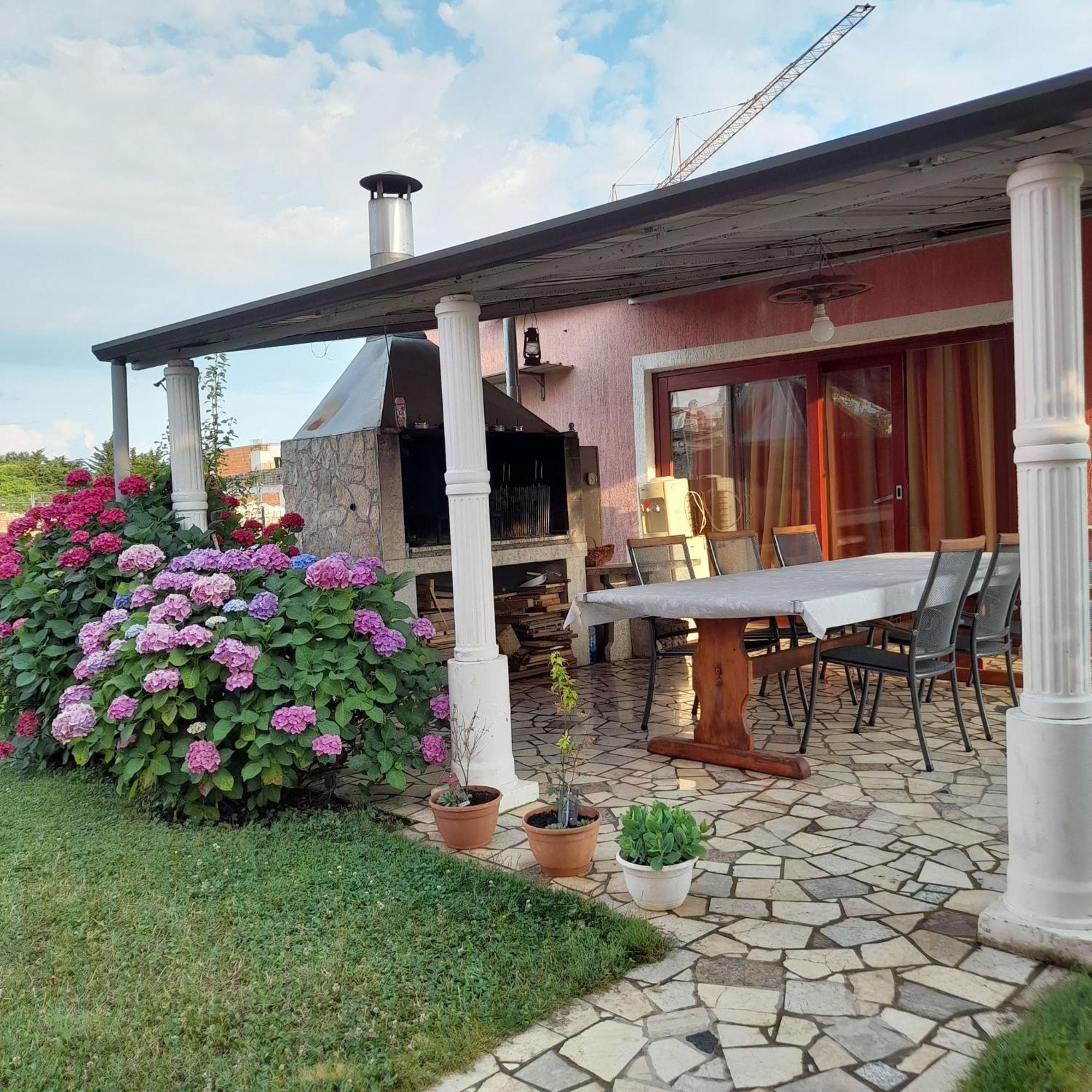 Apartments Dragica Poreč Exteriör bild