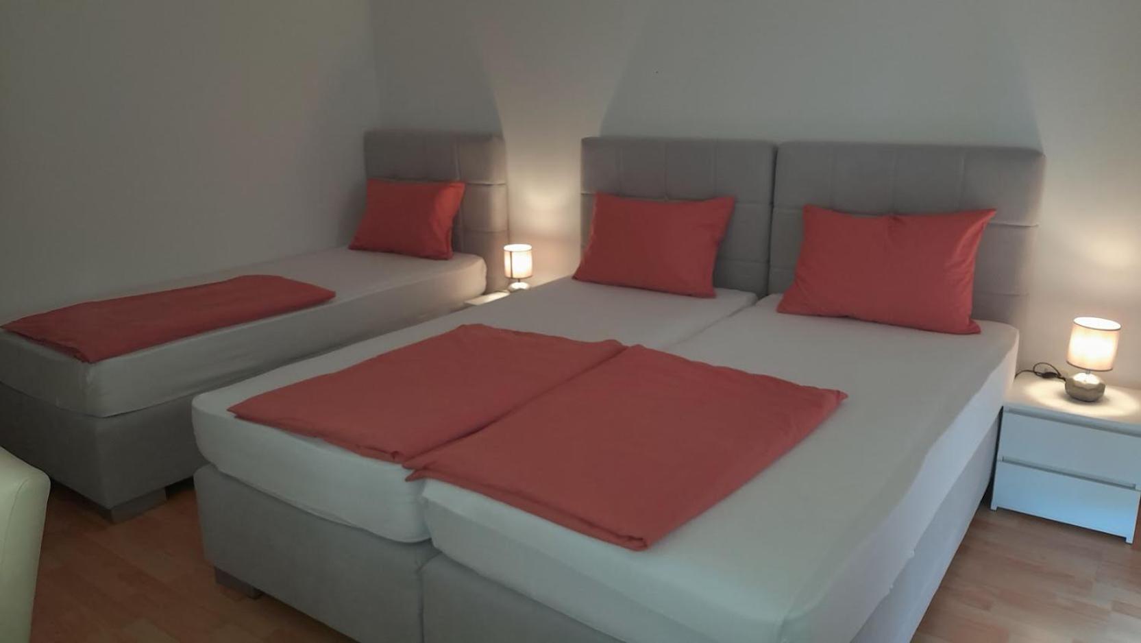 Apartments Dragica Poreč Exteriör bild